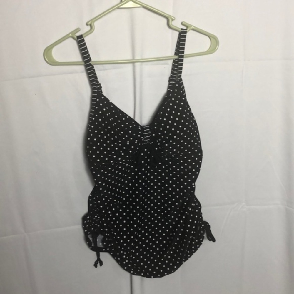 Nopples Women's Bathing Suit Top Size XS